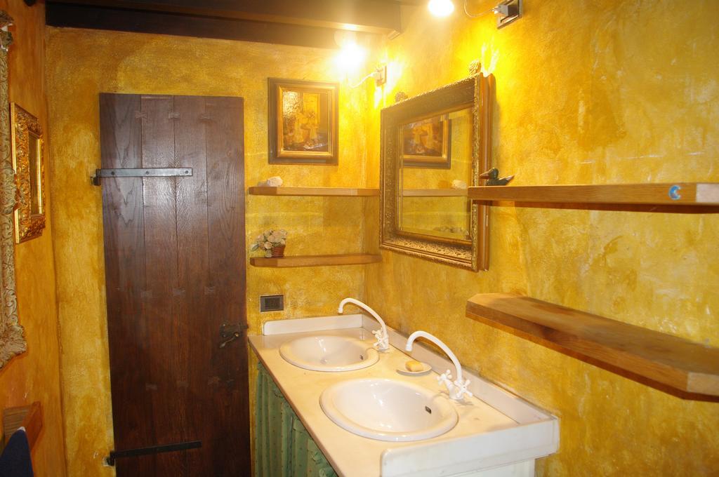 Vila La Casa Sopra Le Nuvole Medesano Exteriér fotografie
