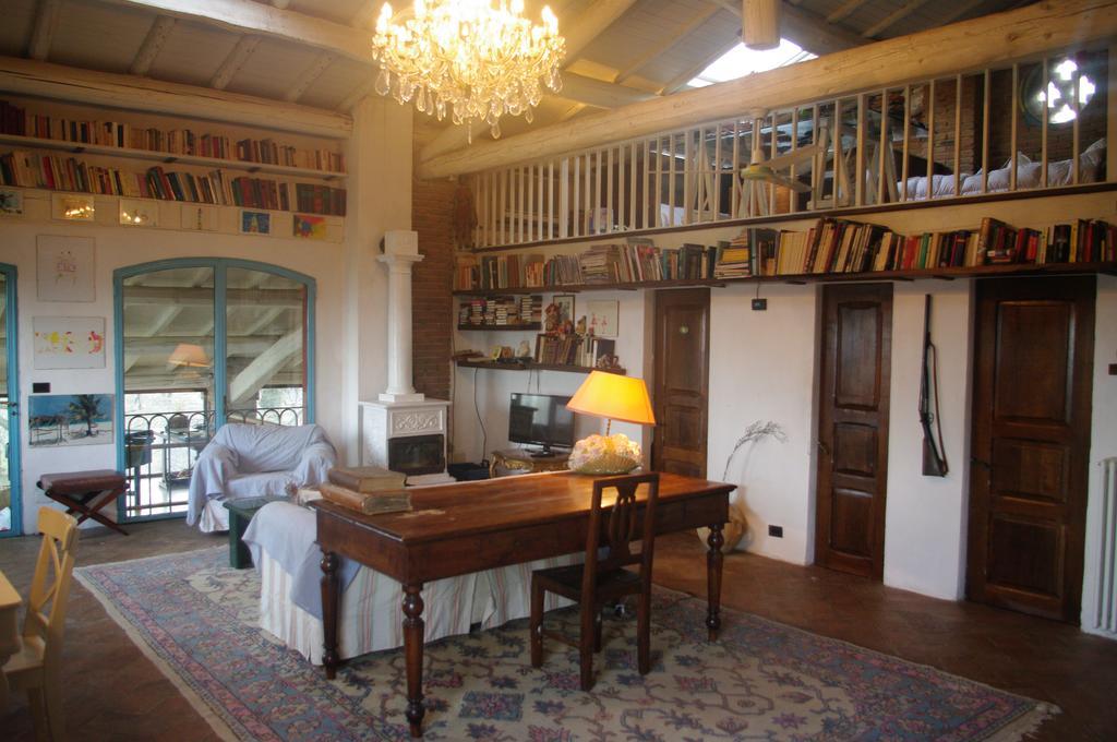 Vila La Casa Sopra Le Nuvole Medesano Exteriér fotografie